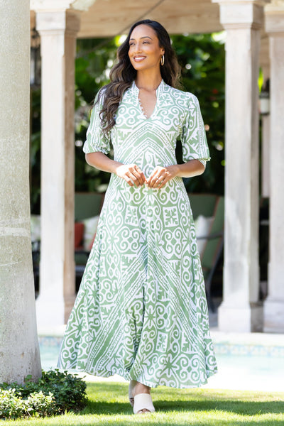 Daphne Dress / Green Aztec